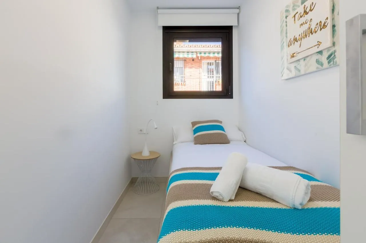Renthas Calabeach Apartment Ринкон-де-ла-Викториа Испания