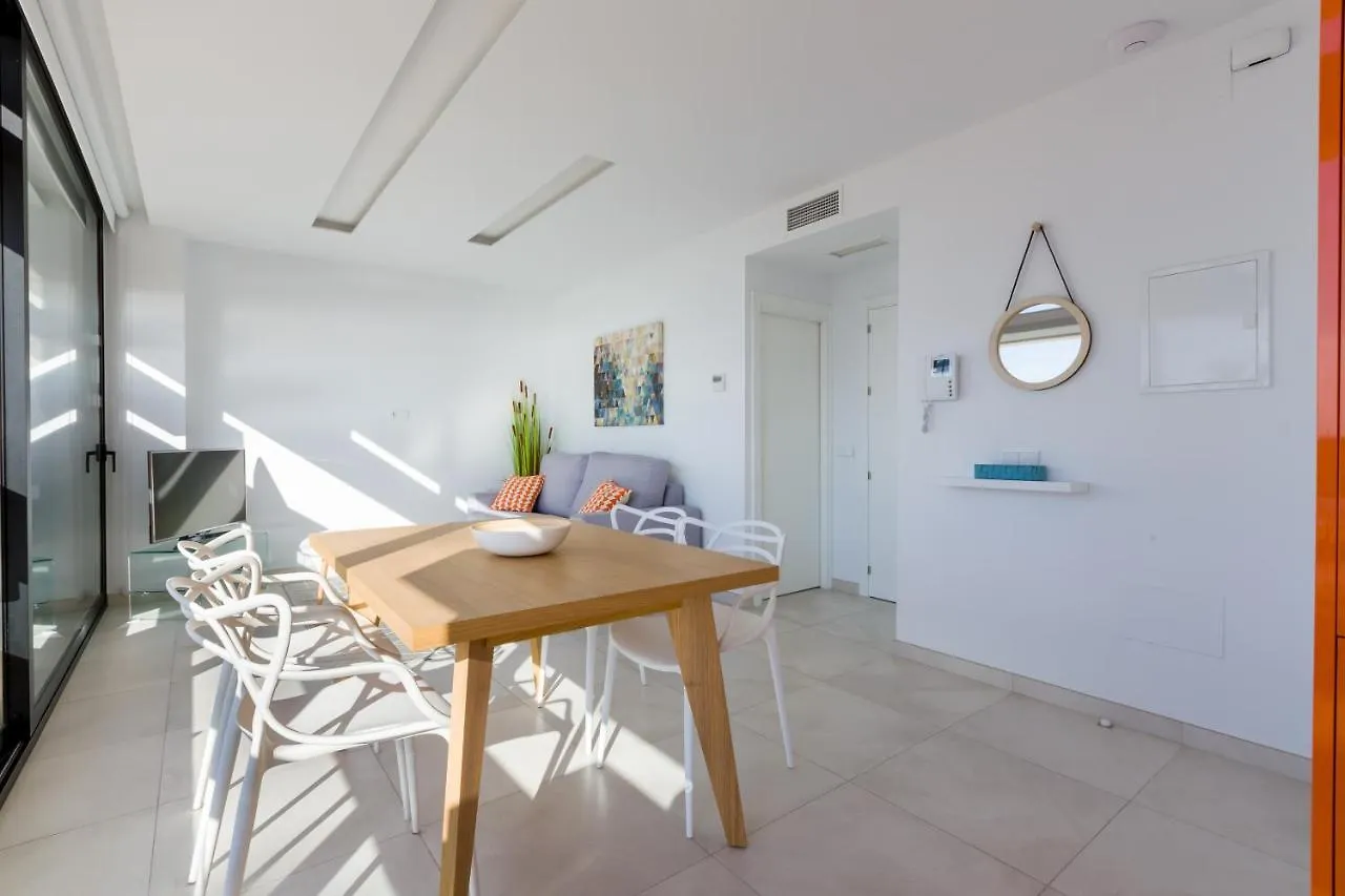 Renthas Calabeach Apartment Rincón de la Victoria