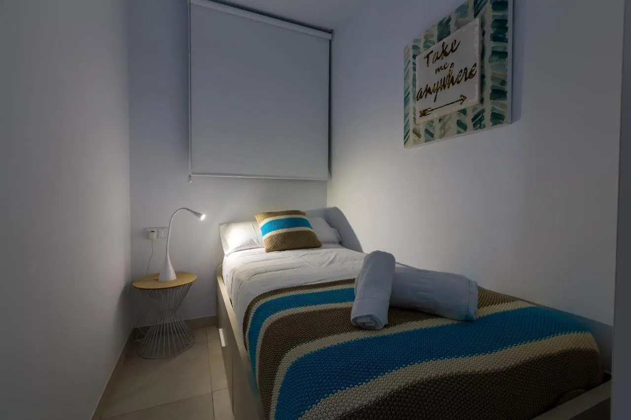 Renthas Calabeach Apartment Rincón de la Victoria